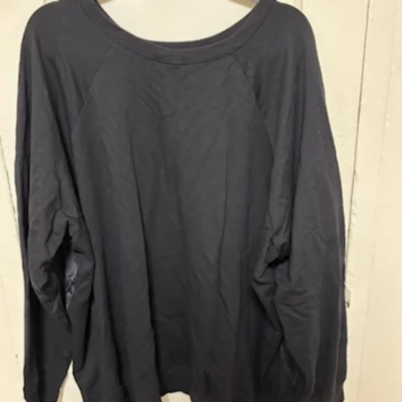 273 Torrid sweater sz 5 - Picture 2 of 5
